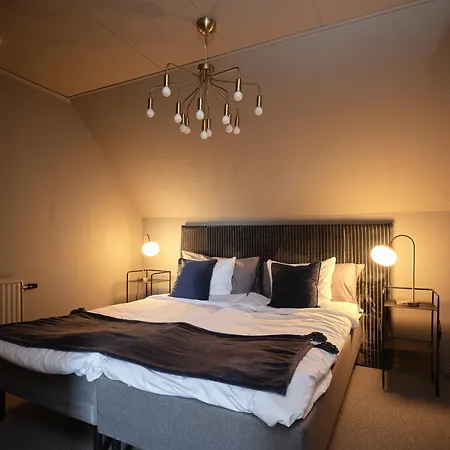 Haga Hotell & Bistro Hillerstorp Extérieur photo
